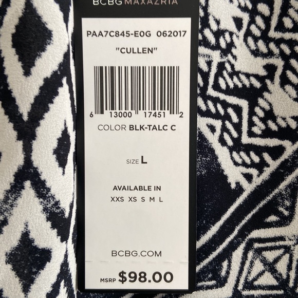 BCBG shorts - Picture 5 of 7